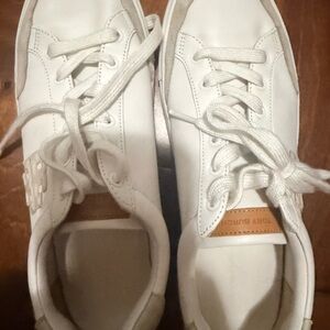 Tory Burch women’s tennis shoes